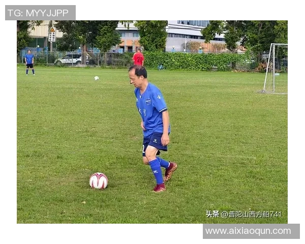 足球明星之子在绿茵场上的成长与追梦历程